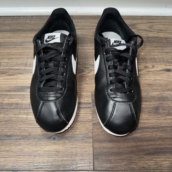 Nike Cortez Black White Leather Classic Sneakers Men's Size 9.5 - Picture 2 of 8